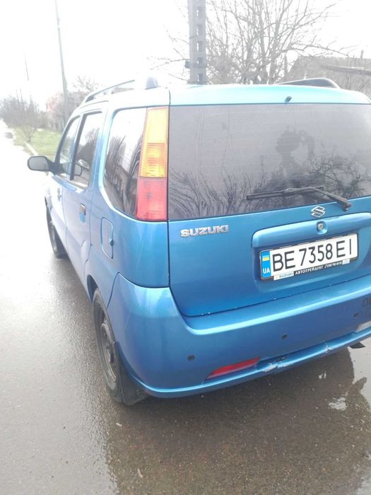 Сузукі Ігніс 2004