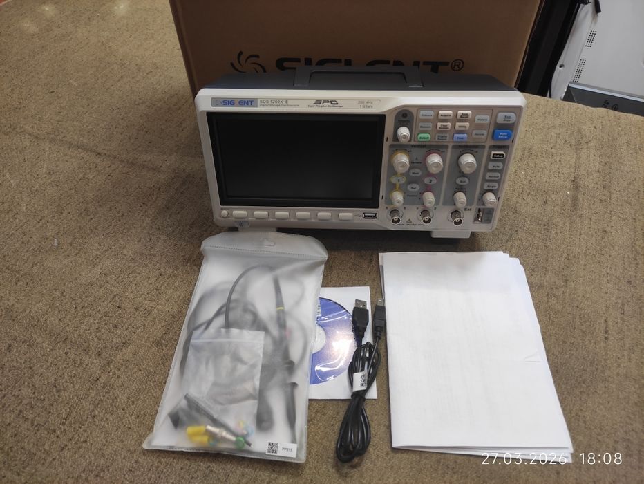 Акция 2 дня Продам новый осциллограф Siglent SDS 1202X-E