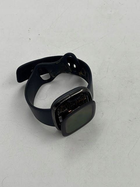 uszkodzony smartwatch fitbit sense bluetooth 455 mah czarny pulsometr