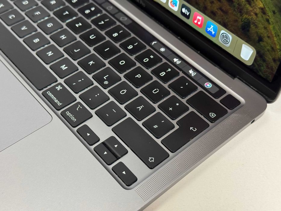 MacBook Pro 13 2020 M1 TouchBar 86% Baterii 8/256GB Gwarancja