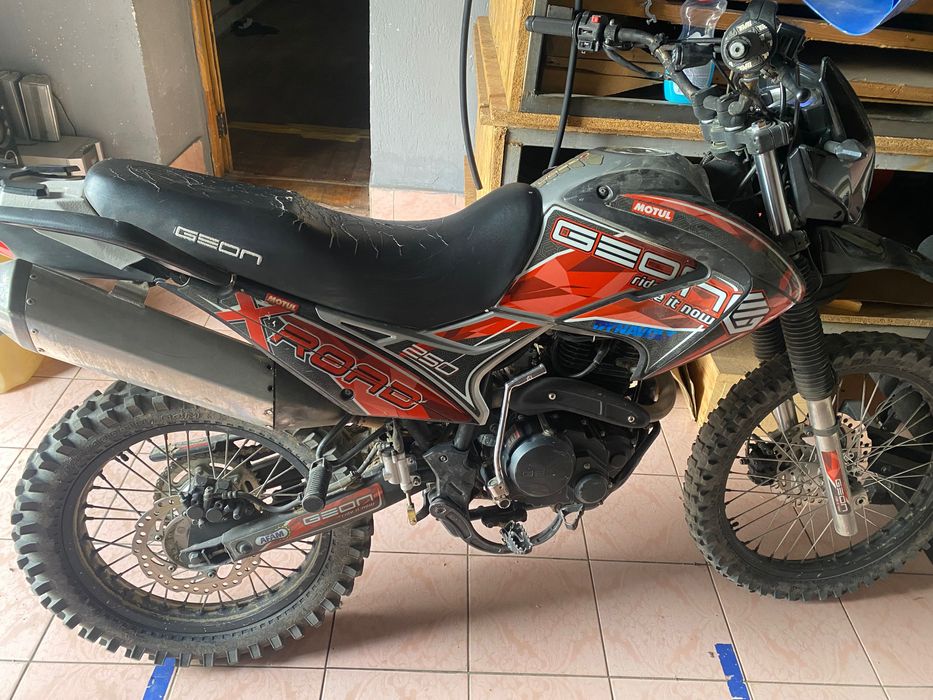 Продам мотік geon xroad 250 2023рік