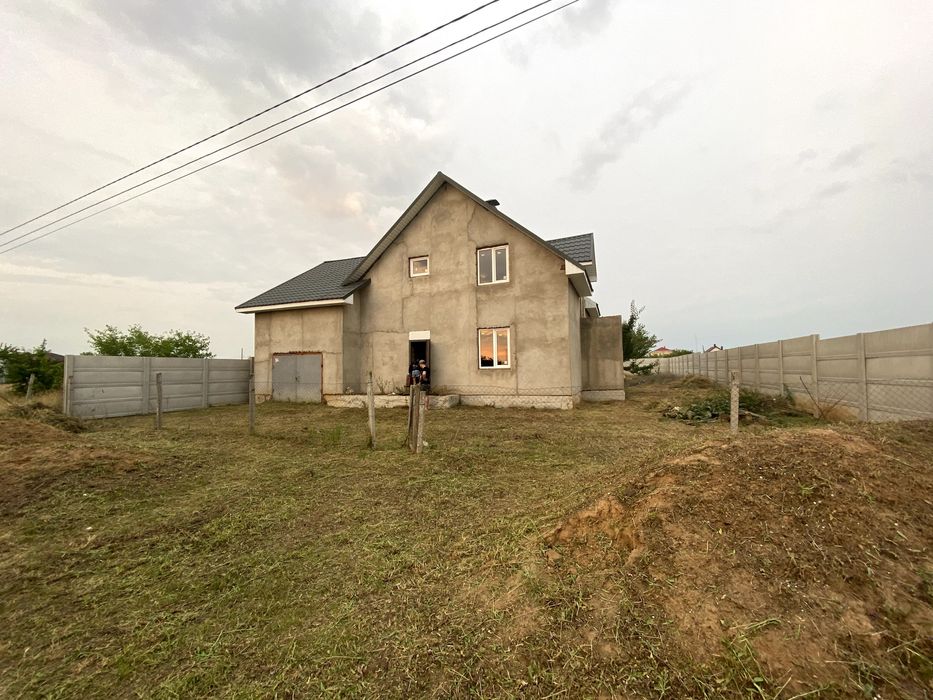 Дім 2 поверхи , територія , балабановка Миколаїв Власник