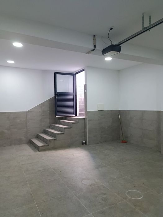 Garagem fechada 2 carros