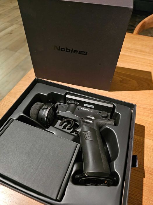 Aparatura FlySky Noble NB4 (jak nowa)