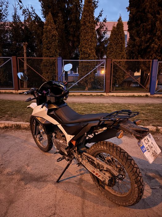 Продам срочно! Індуро skymoto 200 cc