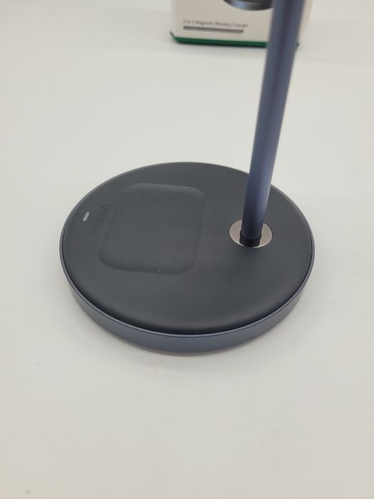Ugreen Cd317 2w1 Stacja Ładująca Ładowarka Indukcyjna