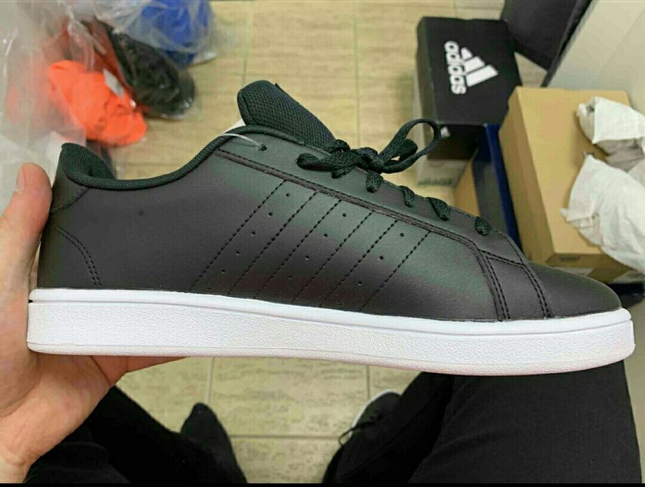 Шикарные кеды Adidas черные