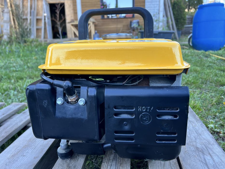 Бензиновий генератор Firman SPG950 (0.78 кВт)