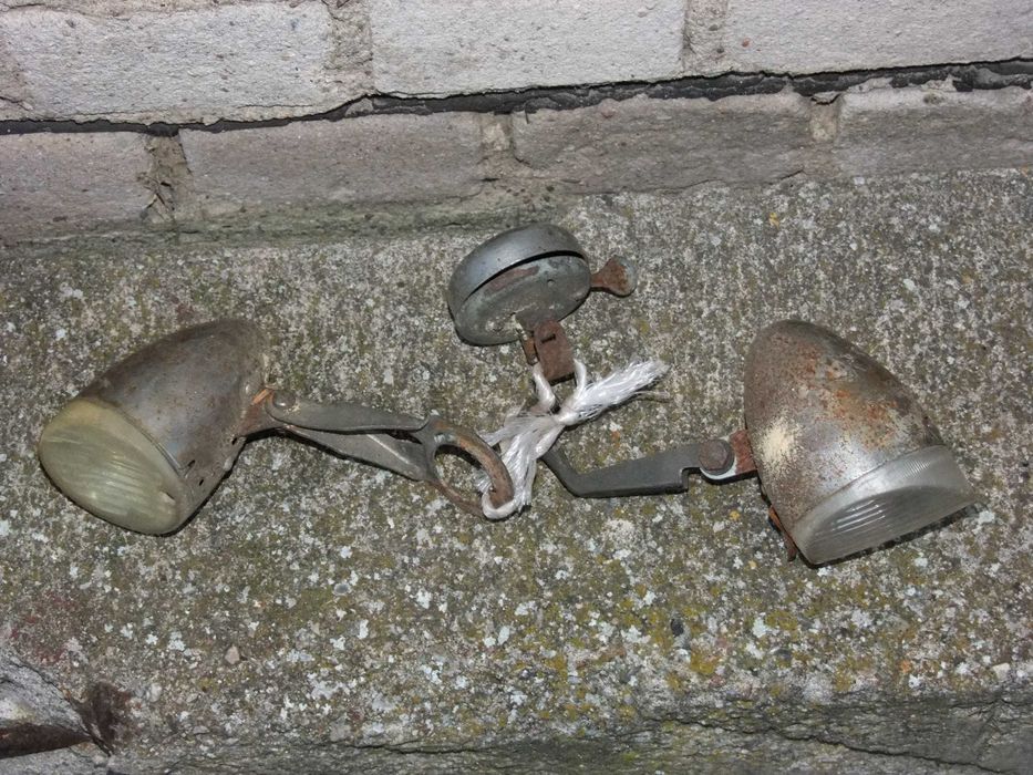 Stare lampy rowerowe