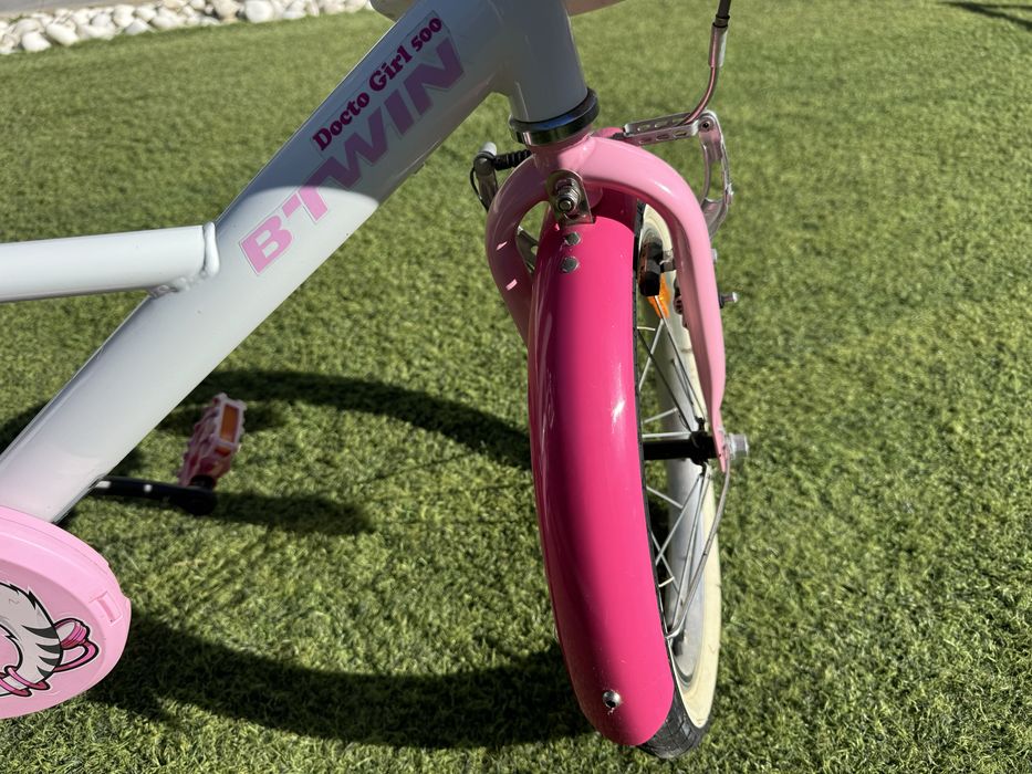 Bicicleta de crianca menina.