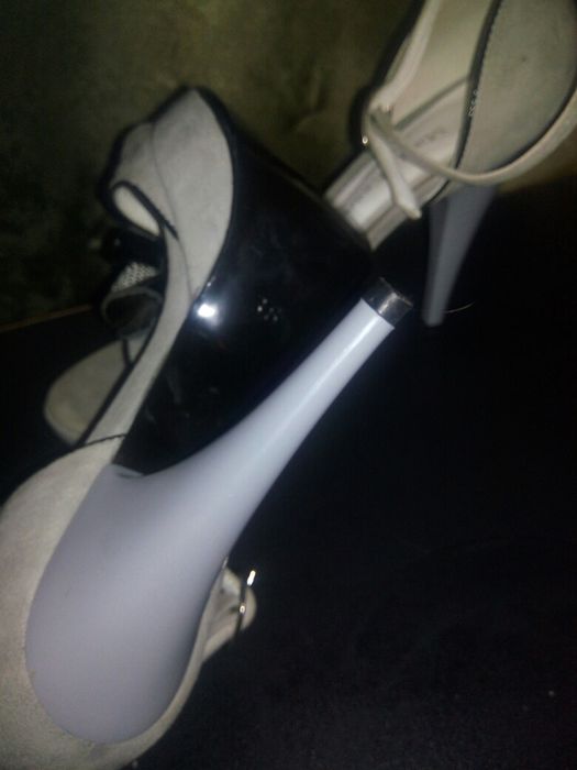 Продам классные красивые босаножки