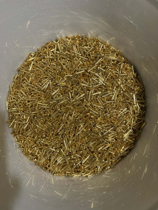 Sprzedam pozłacane piny na odzysk 1kg