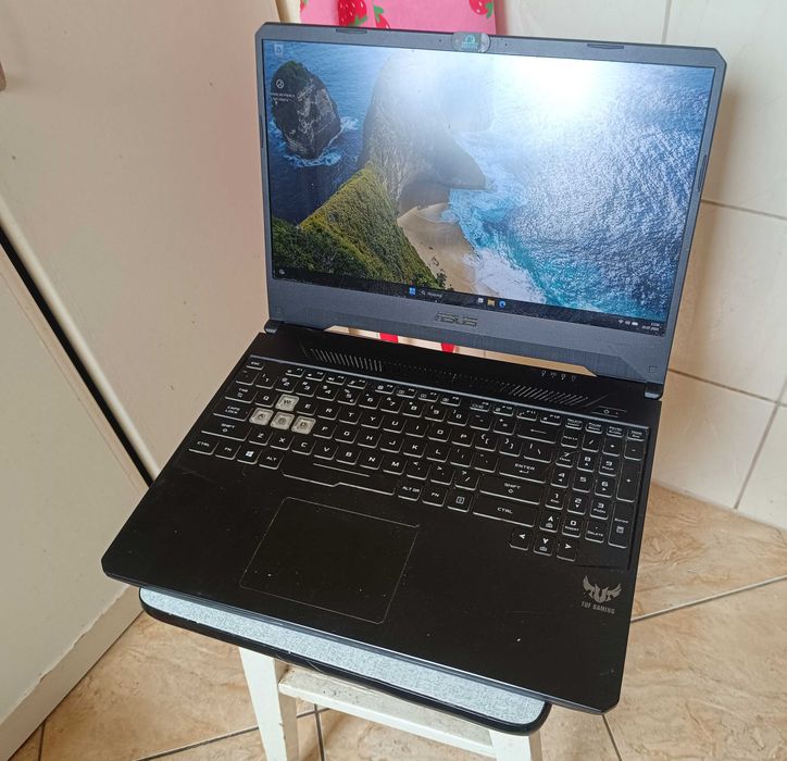 Laptop Asus FX505D, AMD Ryzen 5 3550H, NVidia GTX1650, 16GB RAM, 500GB SSD NVME