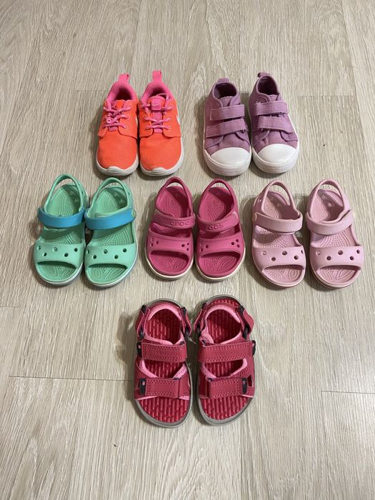 Взуття на дівчинку. Nike, Crocs, Sinsey, Karrimor - нові