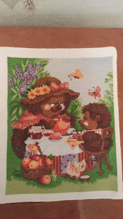 Вишита картина "Їжачки"