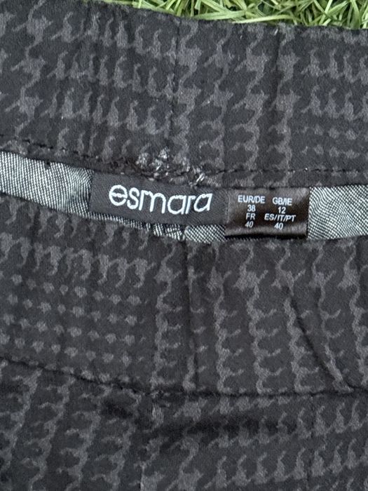 Spodnie w kratkę esmara 38