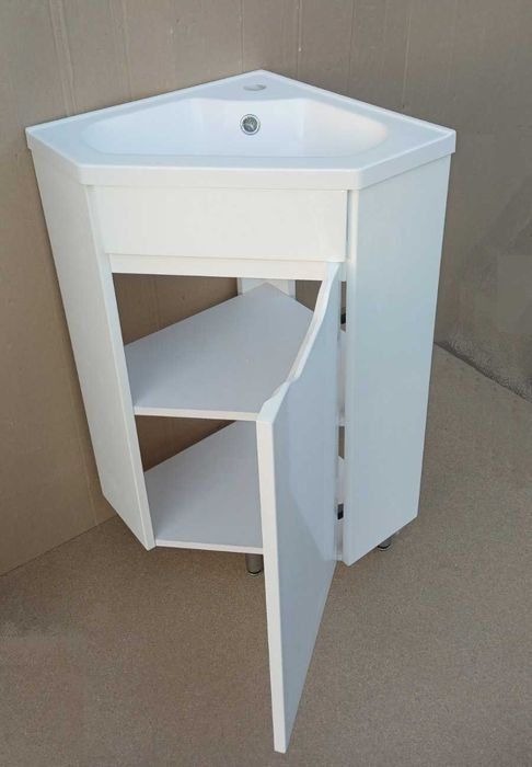 Новая угловая тумба в комплекте с умывальником 40см. Влагостойкая.