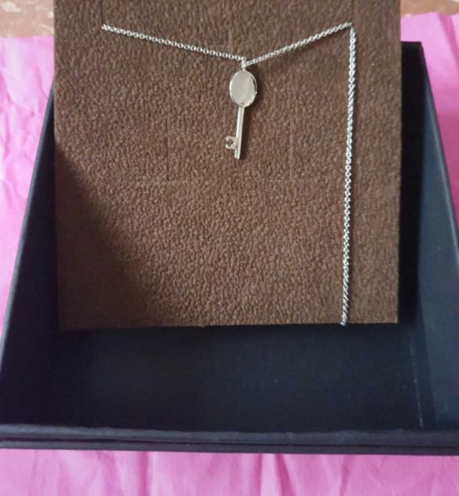 Naszyjnik z wisiorkiem