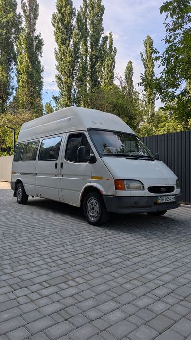 Форд Транзит грузопассажир