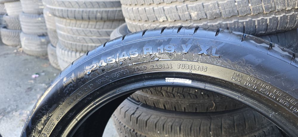 Opony letnie 245/45/19 Continental 2sztuki
