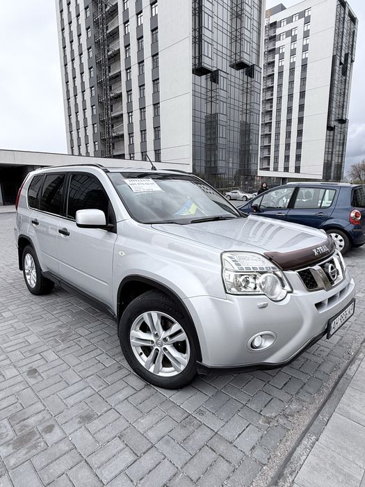 Продам Nissan  X-Trail