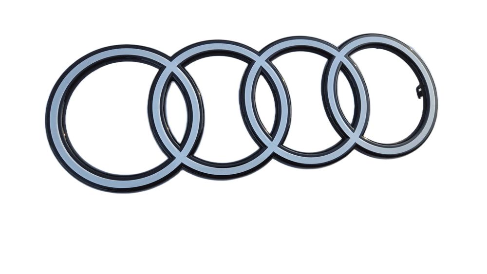 Emblemat Znaczek Logo AUDI Atrapy GRILLA Q7 2024- BIAŁY OE 4M0 NOWY !