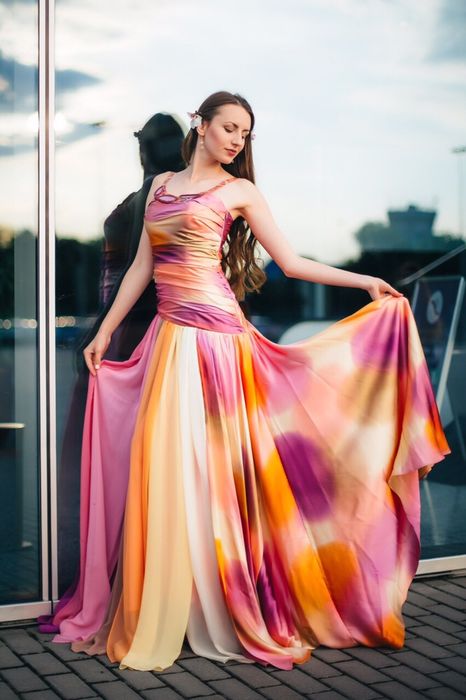 Прокат дизайнерської сукні