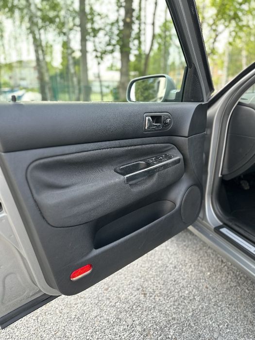 Volkswagen Golf 2003 VIN WVWZZZ1JZ3W544715 фото оголошення 11 з 20