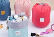 Bolsa cosméticos Wind Blows River Flows - Nova