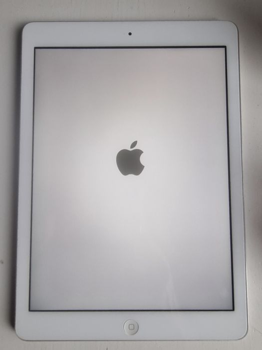 Apple iPad Air 9,7'' Model A1474