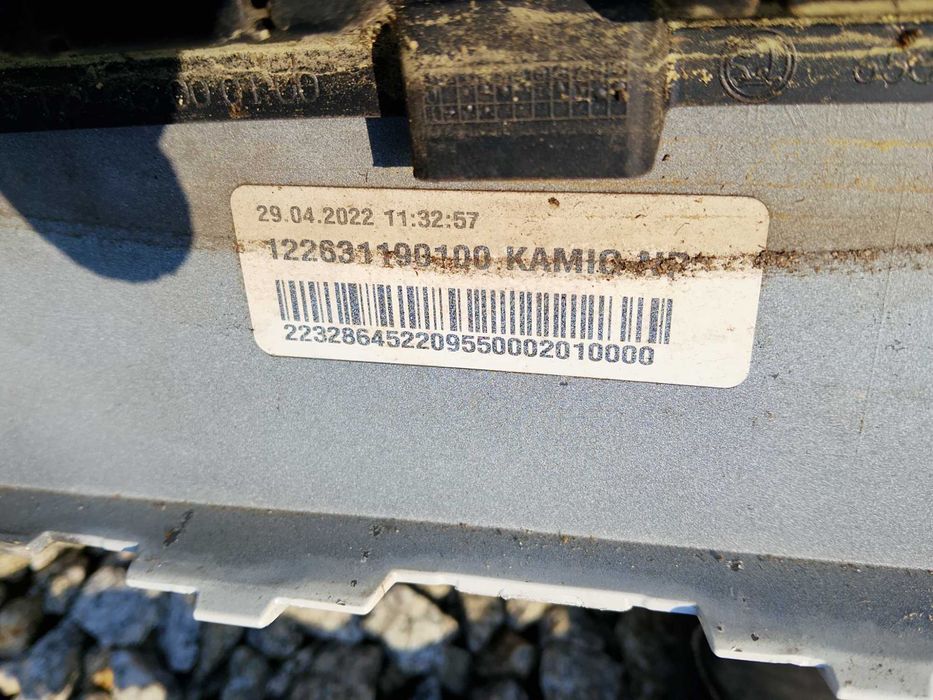 Skoda Kamiq zderzak przedni Grill czarny,blenda dolna