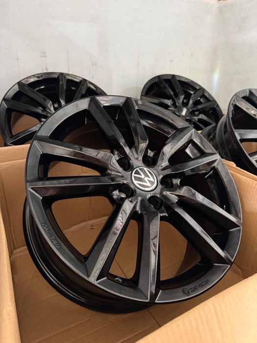 NOWE alufelgi 17” VW Golf Tiguan Touran T-roc Eos Jetta Caddy