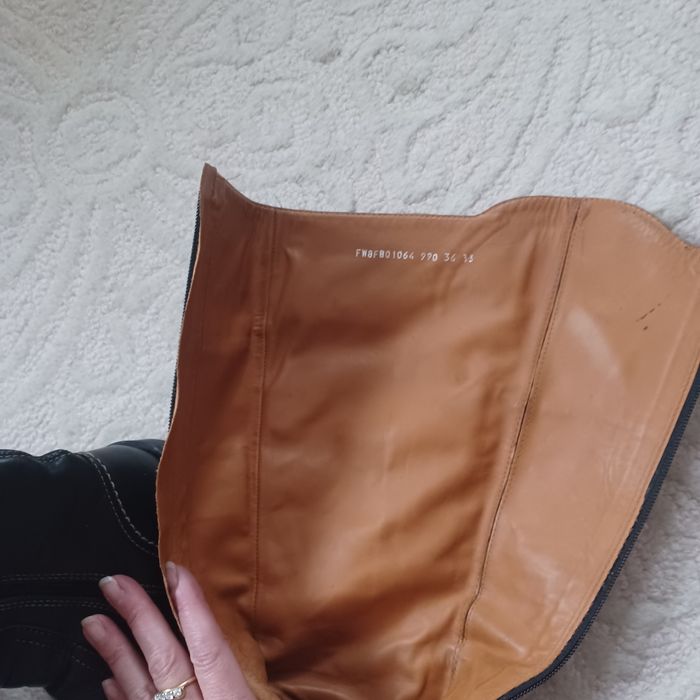 Kozaki Tommy Hilfiger skórzane 36/23 cm/salon 689 zł