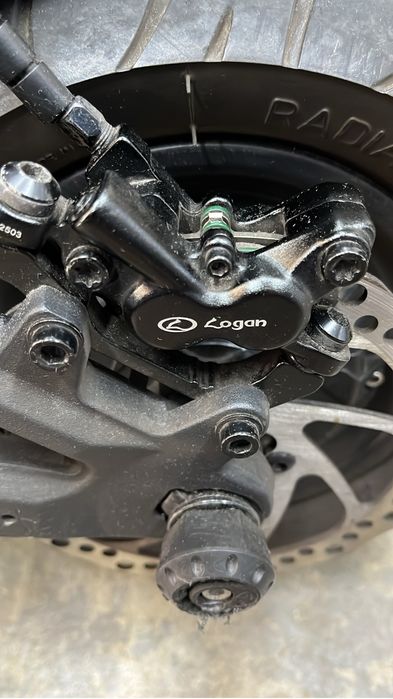 Travão logan 4 pistons