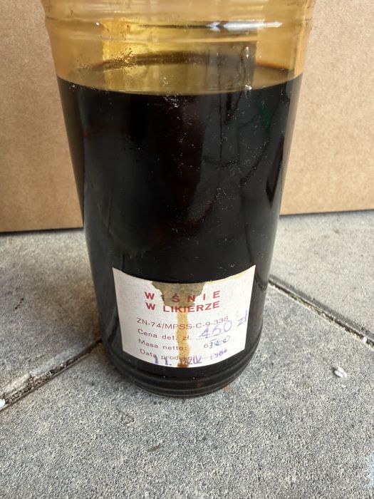 Słoik Wiśnie w likierze PRL