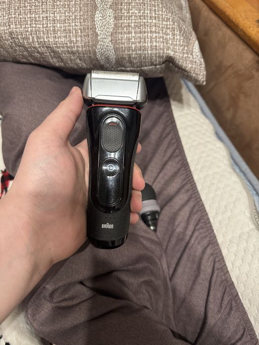 Електробритва Braun series 5