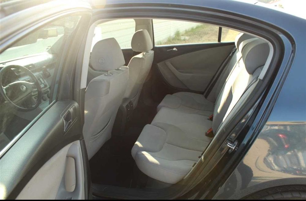 VW Passat 2.0 Tdi Confort Line - IUC ANTIGO