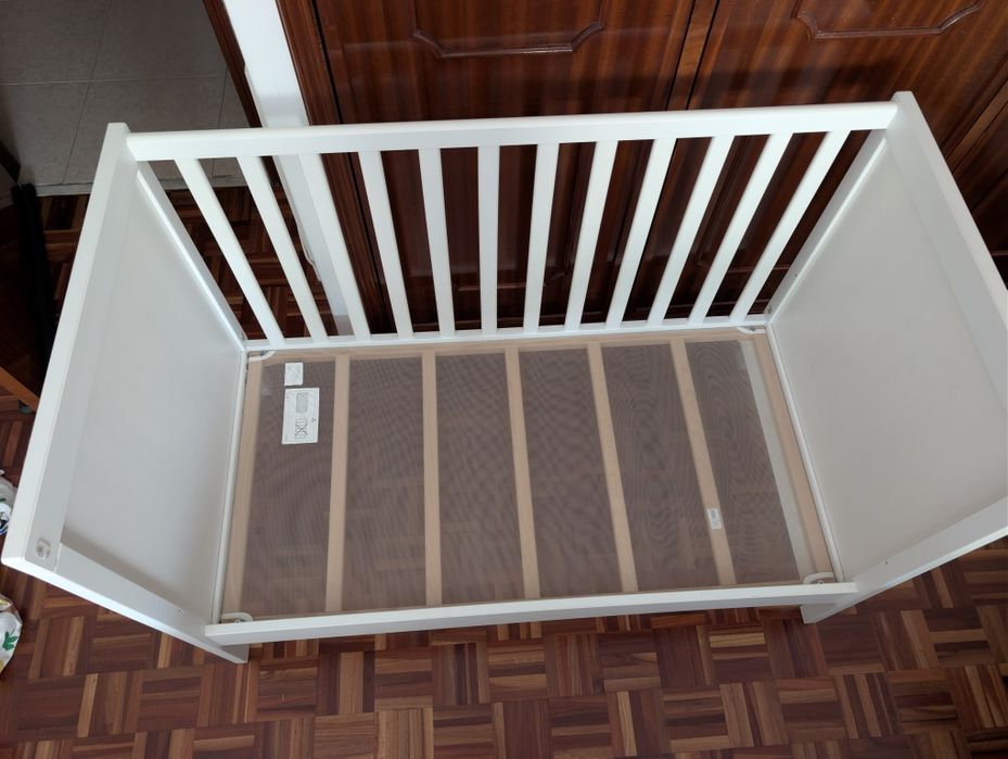 Berço IKEA SUNDVIK 60x120 cm + Proteção Lateral Oferta