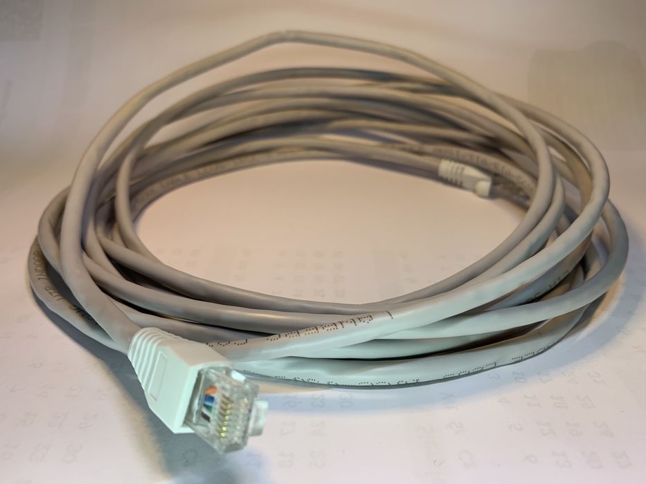 Kabel Sieciowy UTP 5e SZARY 5M