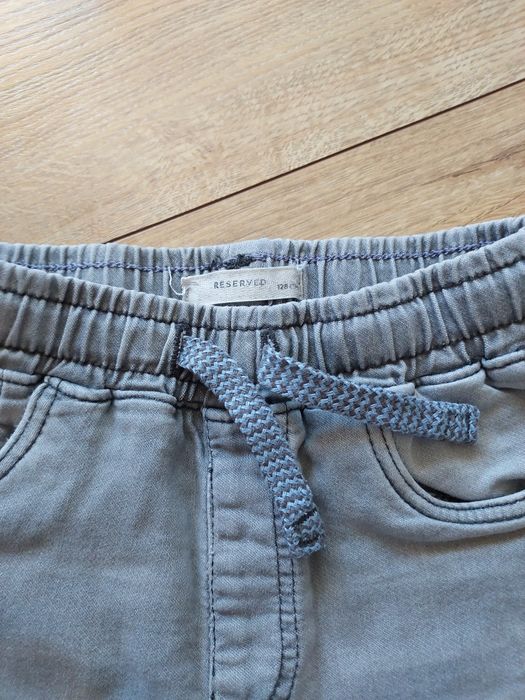Spodenki jeansowe RESERVED r. 128, r.134
