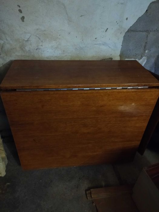 продам меблі для дачи