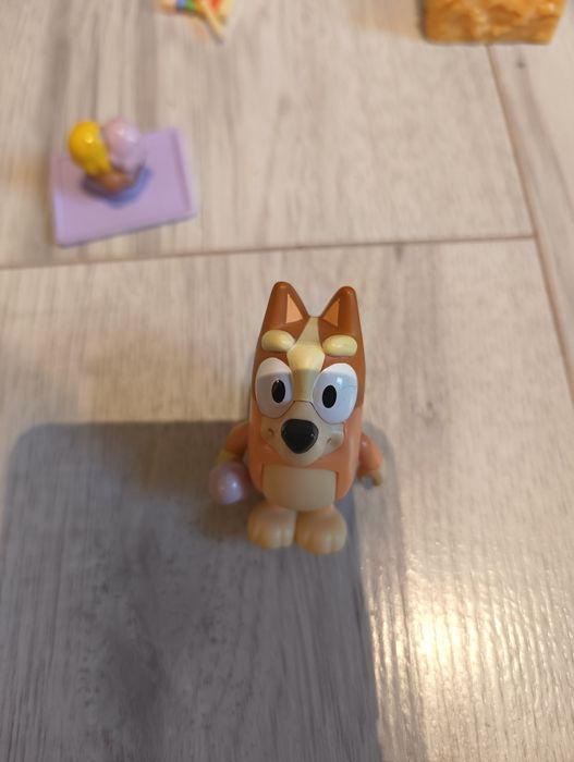 Zestaw figurek bluey i bingo