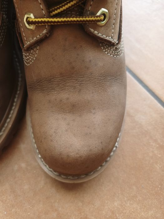 Sprzedam bardzo solidne, brązowe trapery marki Caterpillar w roz.39