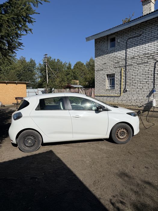 Renault Zoe 2018 рік 41 квт