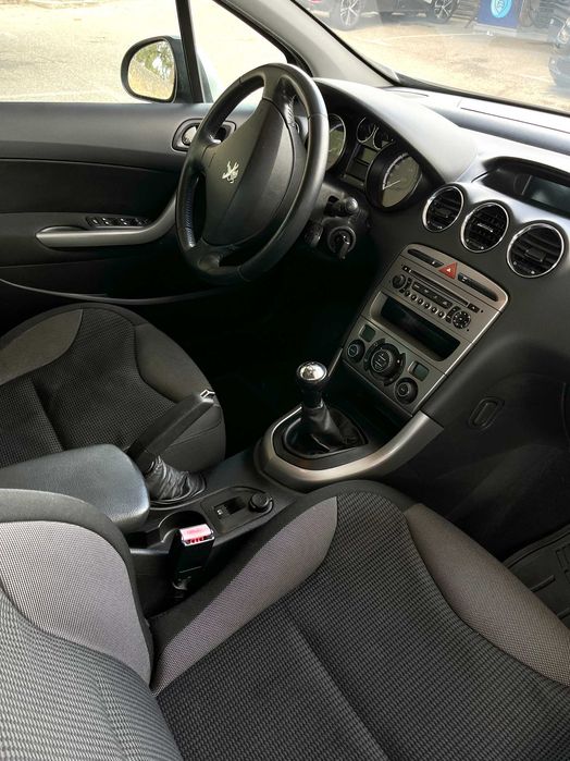 Peugeot 308 SW 1.6 HDi 92 cv (2012) – Excelente estado – 240.000 km