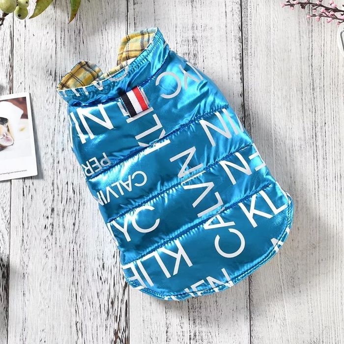 Дутая жилетка для собак. Тёплая одежда.