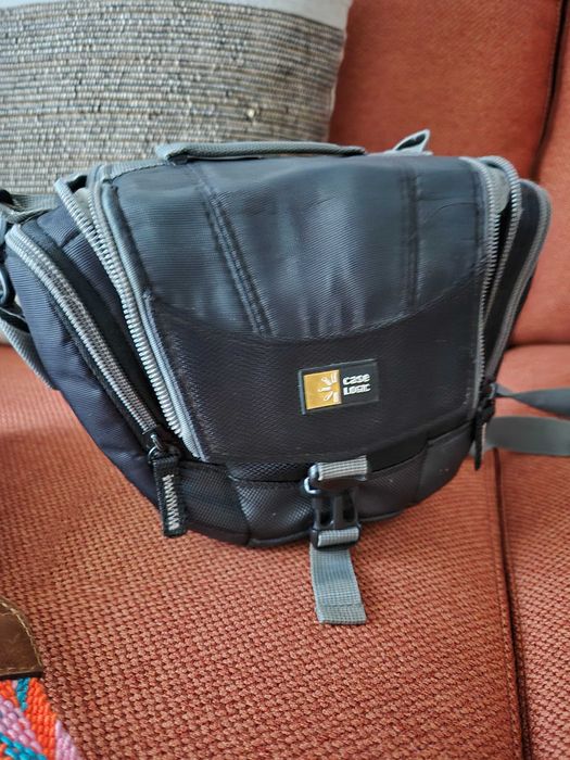 Nikon D3000 + lente Nikon 18-105mm