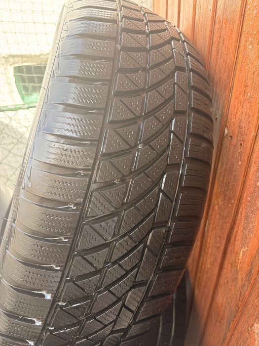 Vendo comjunto de 4 pneus e jantes 18 quase novos