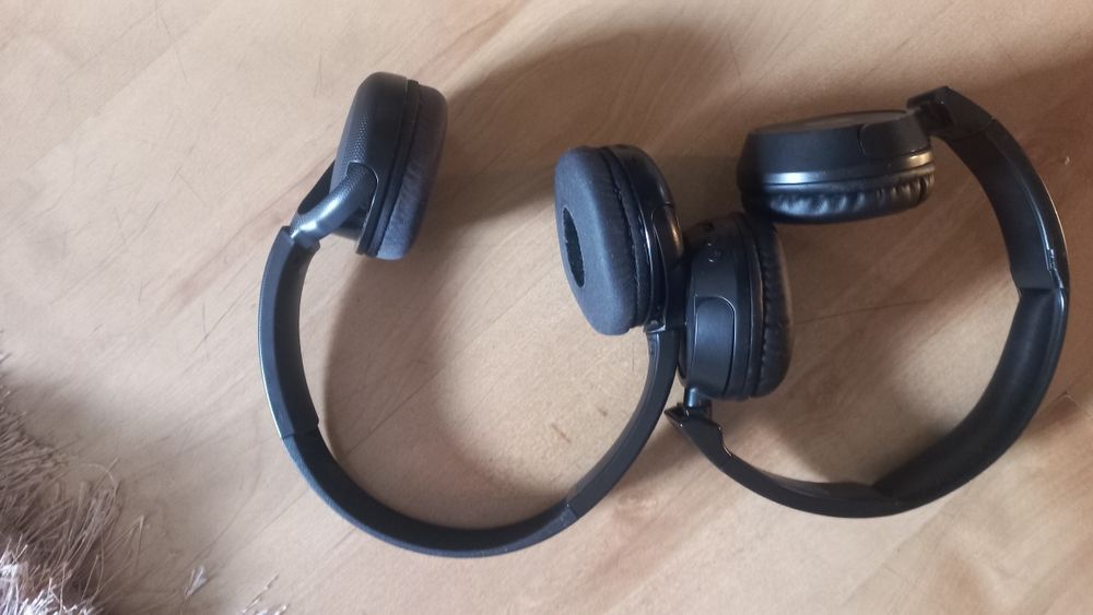 2 Headphones em óptimo estado excelente compra