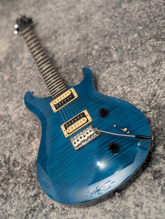 Электрогитара PRS SE Custom 22 Sapphire Blue + локовые колки